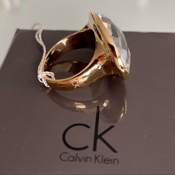 NWT Calvin Klein Yellow Cocktail Ring - Picture 3 of 8